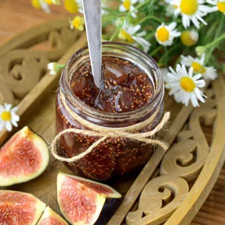 Fig jam - result of traditional know-how