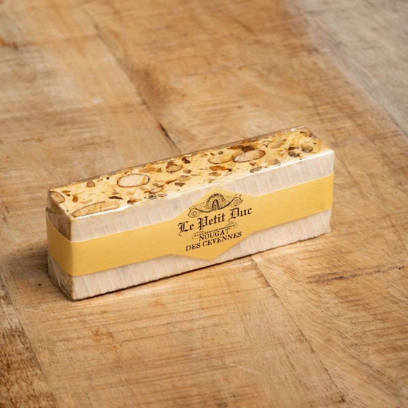 Barre de Nougat Des Cévennes - Nougat Des Cévennes aux Amandes et aux Noix sur une base de miel de châtaignier