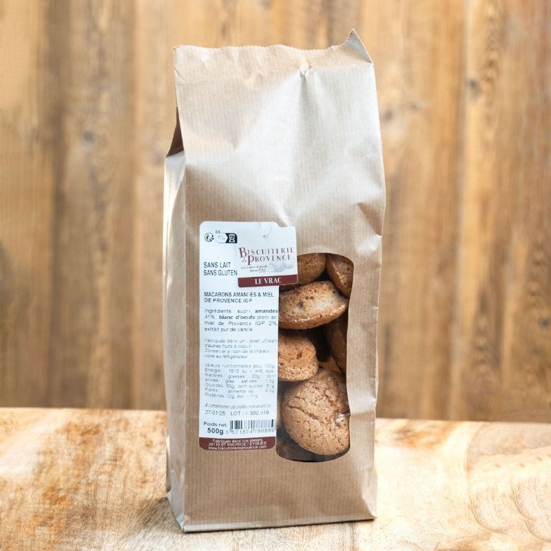 Almond and honey macaroons - traditional recipe