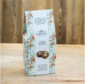 Cocoa and Almond biscuits - le petit duc