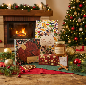 Gluten-Free Christmas Gift Box – Chocolate Cake, Christmas Jam & Macarons