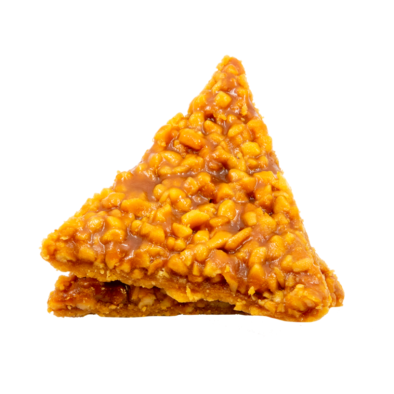 Triangles aux Amandes - Cet incontournable du Petit Duc est à mi-chemin entre une confiserie et un biscuit Triangles aux Amandes - Cet incontournable du Petit Duc est à mi-chemin entre une confiserie et un biscuit