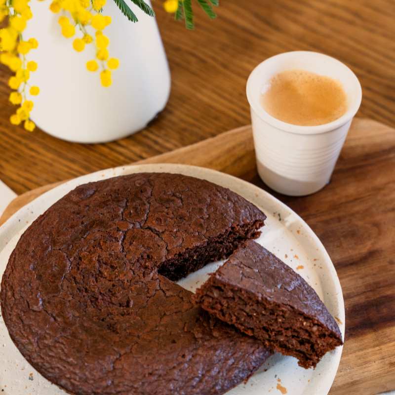 Gâteau Chocolat noir MADAGASCAR - ce gâteau est réalisé à partir de notre tablette de chocolat noir 70% pure origine MADAGASCAR