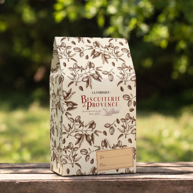 Boîte cadeau décor amandes (vide)